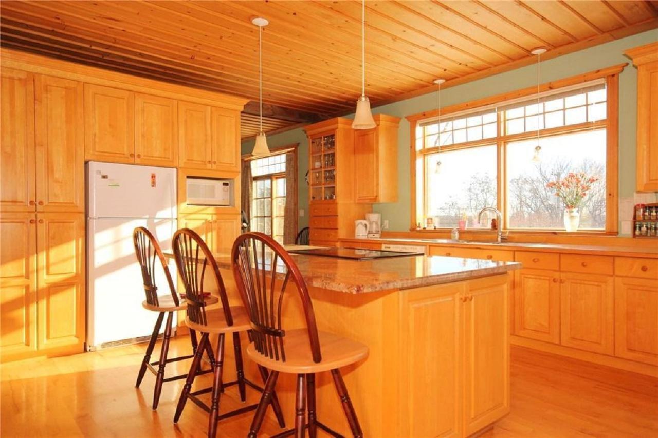 Rock Hill Bed&Breakfast Sharbot Lake Exteriör bild